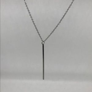 ⭐️NWOT⭐️ Gorgeous silver bar necklace